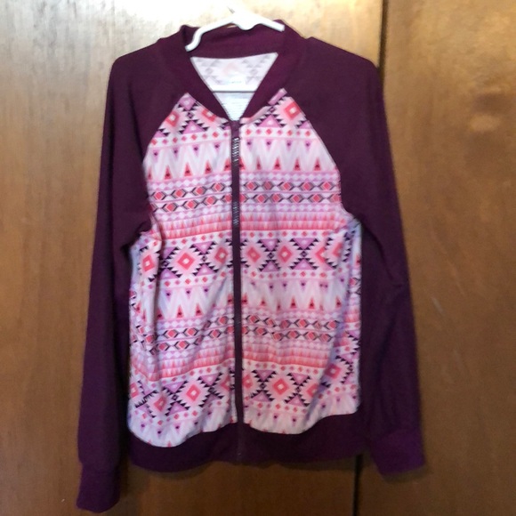 PRE-OWNED GIRLS LIGHT WEIGHT JACKET SIZE 6X. IN EXCELLENT CONDITION. WORN ONCE. - Picture 1 of 4